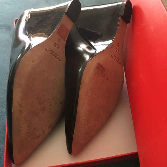 Like new black wedges - Picture 3 of 3